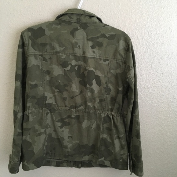 NWOT Old Navy Olive Camo Jacket XS - Picture 7 of 7